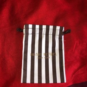 Henri Bendel small pouch